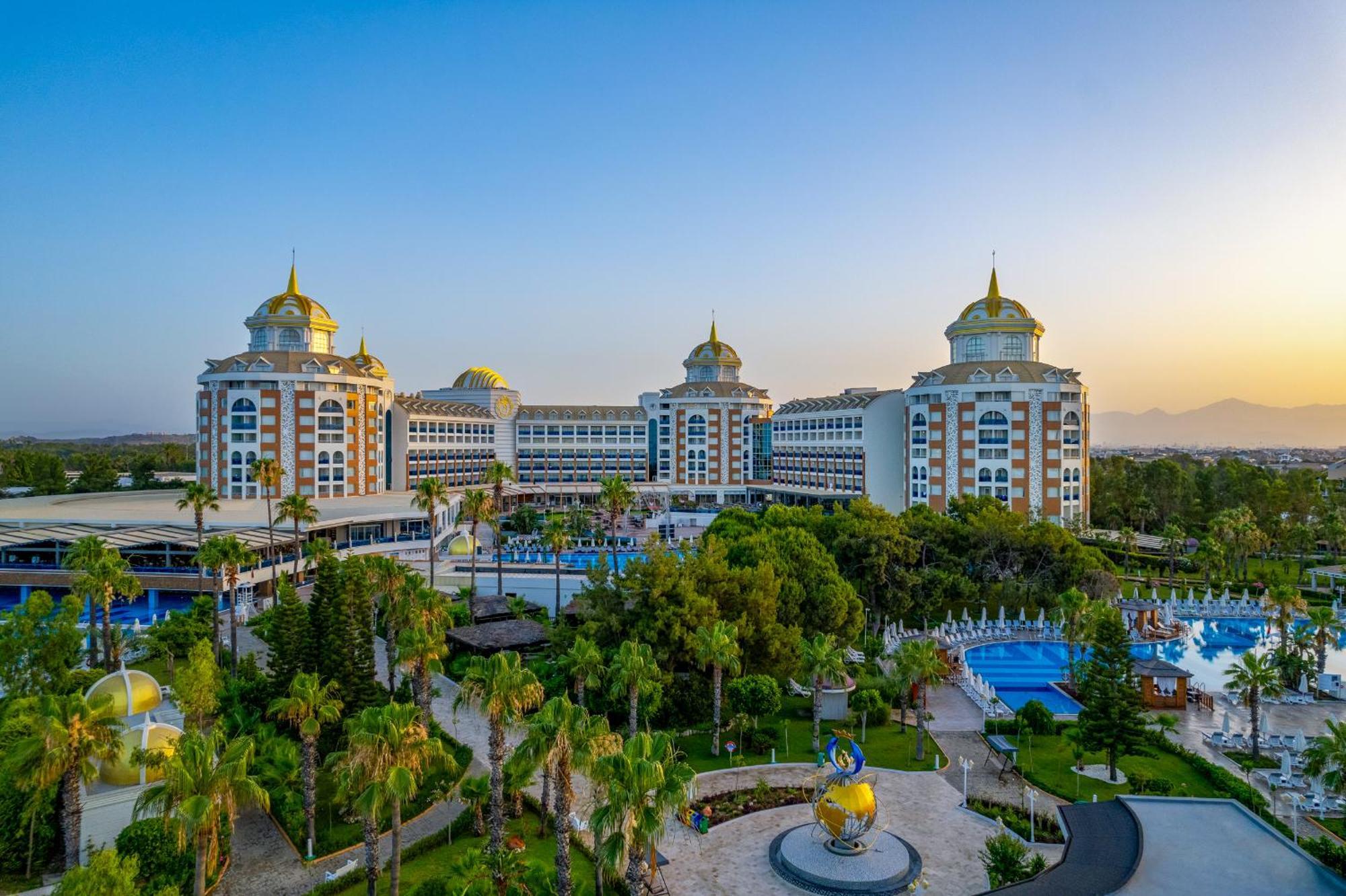 Delphin Be Grand Resort Antalya Bagian luar foto